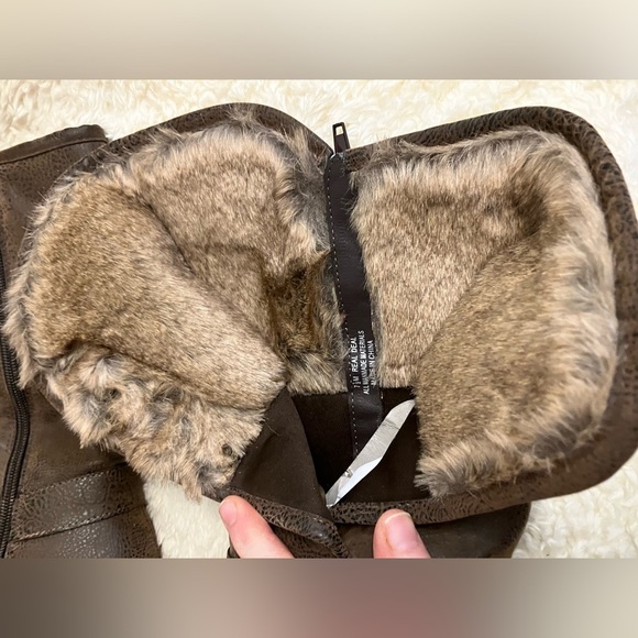 EUC Like New! Axxiom Brown Heeled Boots Faux Leather Side Zipper & Snaps Sz 7.5 - Picture 10 of 10